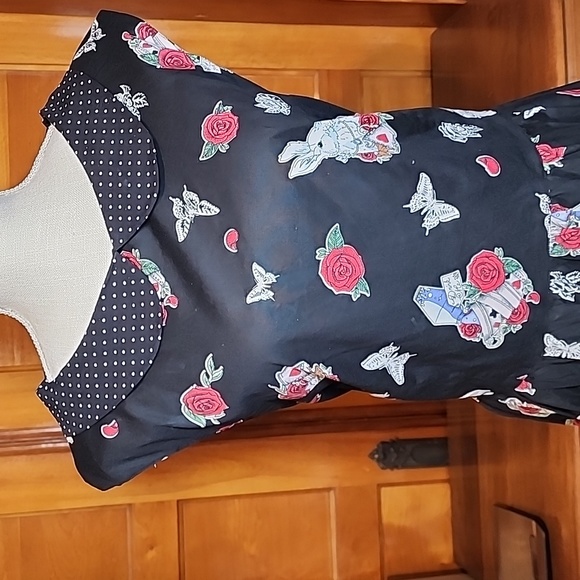 Hell Bunny *RARE* Drink Me dress w heart shaped back cutout - Picture 2 of 7